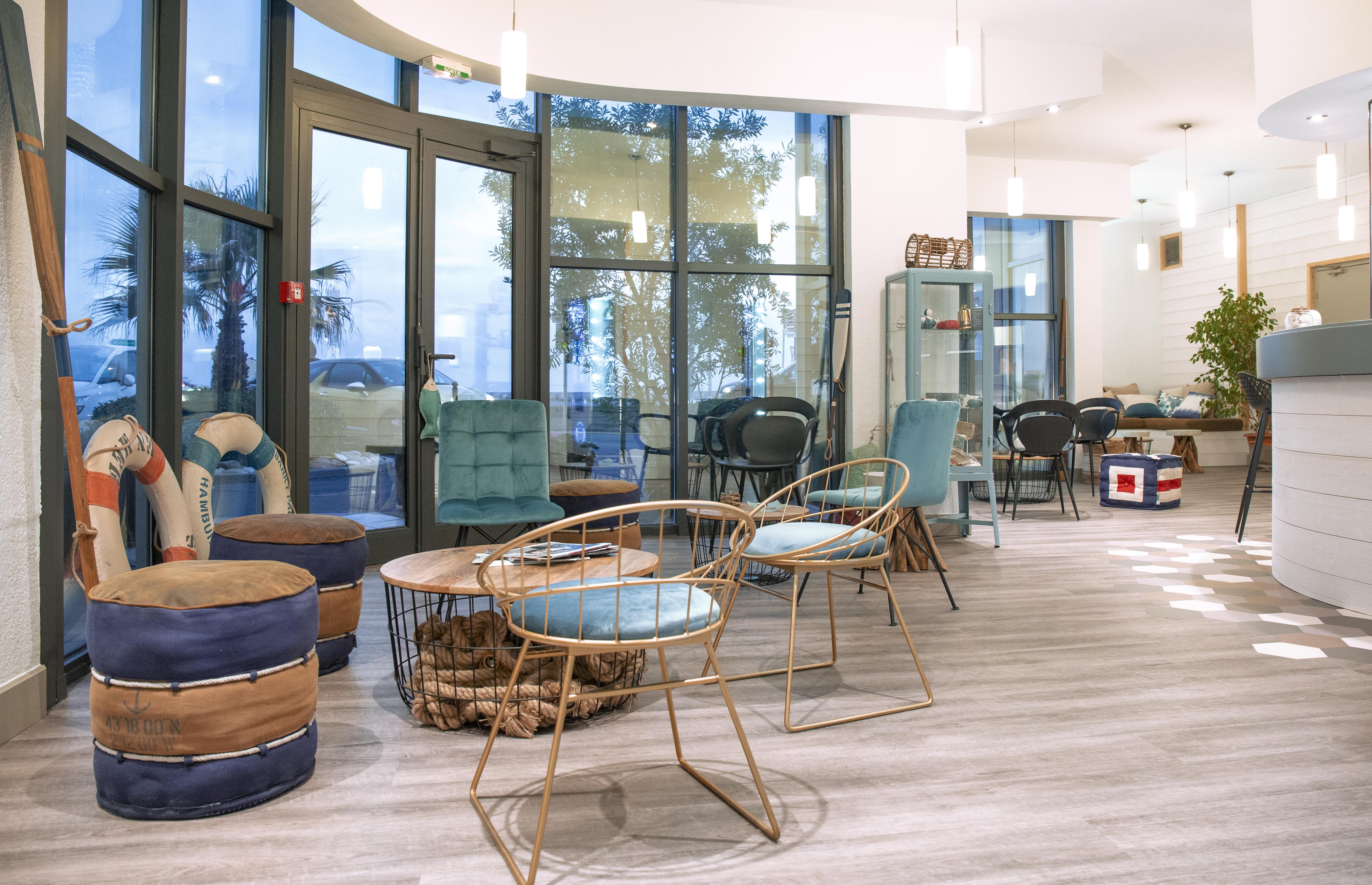 Hotel Port Marine セット エクステリア 写真