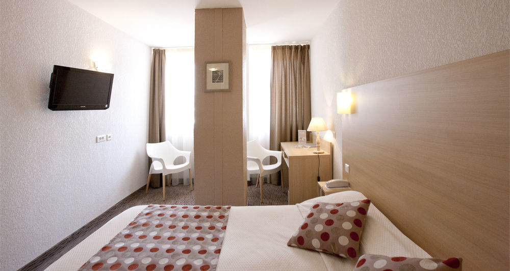 Hotel Port Marine セット エクステリア 写真